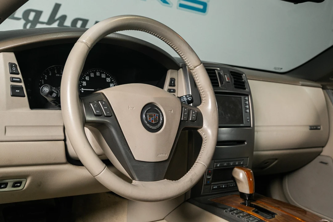 2004 Cadillac XLR - Image 8 of 21