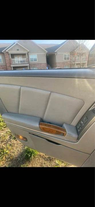 2004 Cadillac XLR - Image 8 of 10