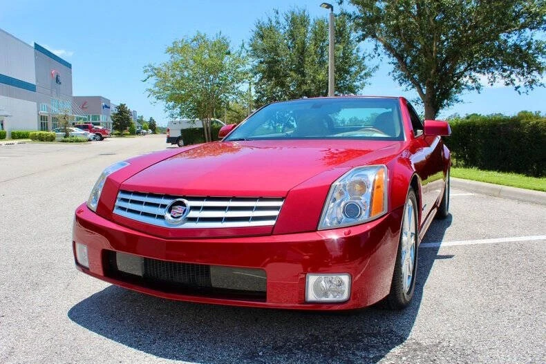 2004 Cadillac XLR - Image 6 of 12