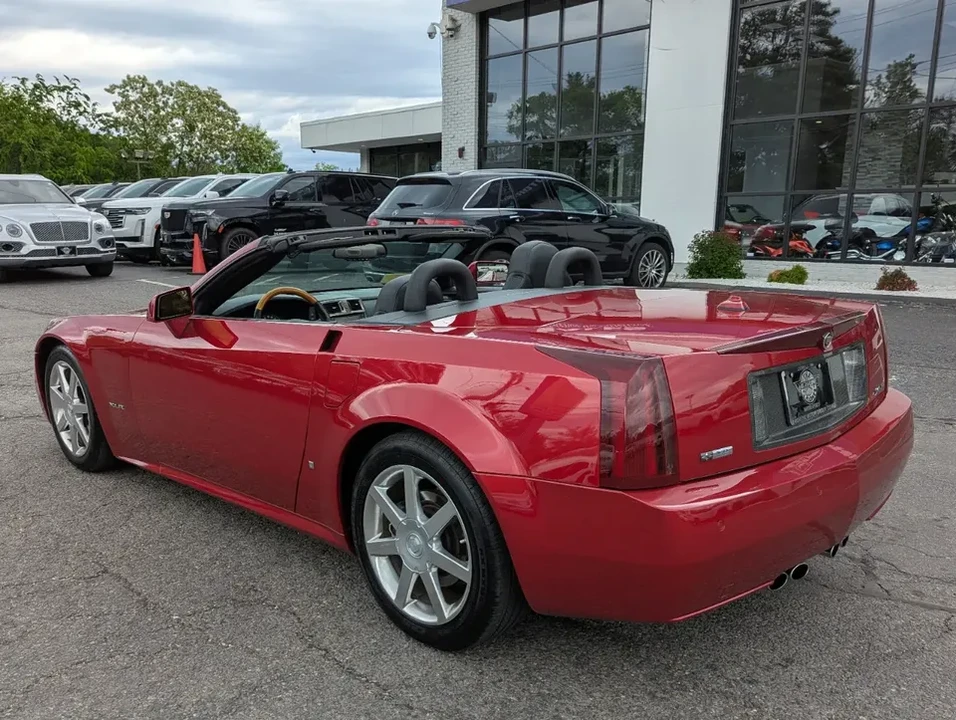 2004 Cadillac XLR - Image 11 of 14
