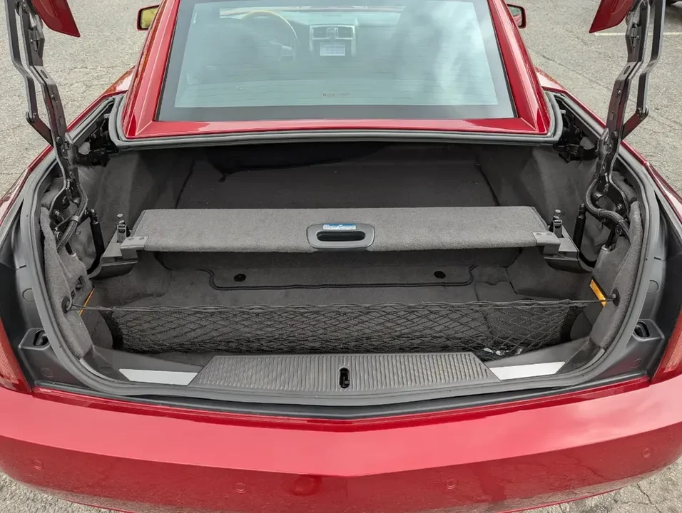 2004 Cadillac XLR - Image 9 of 14