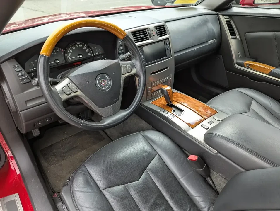 2004 Cadillac XLR - Image 5 of 14