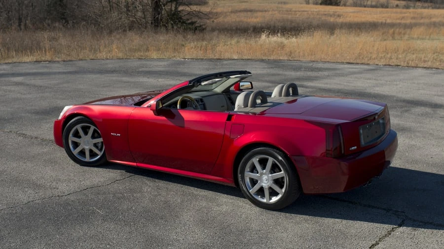 2004 Cadillac XLR - Image 3 of 12