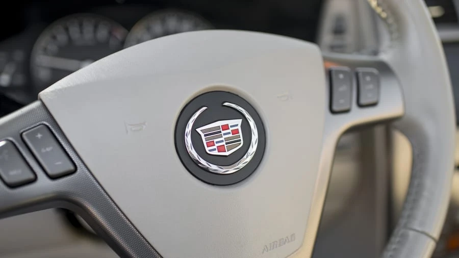 2004 Cadillac XLR - Image 9 of 12