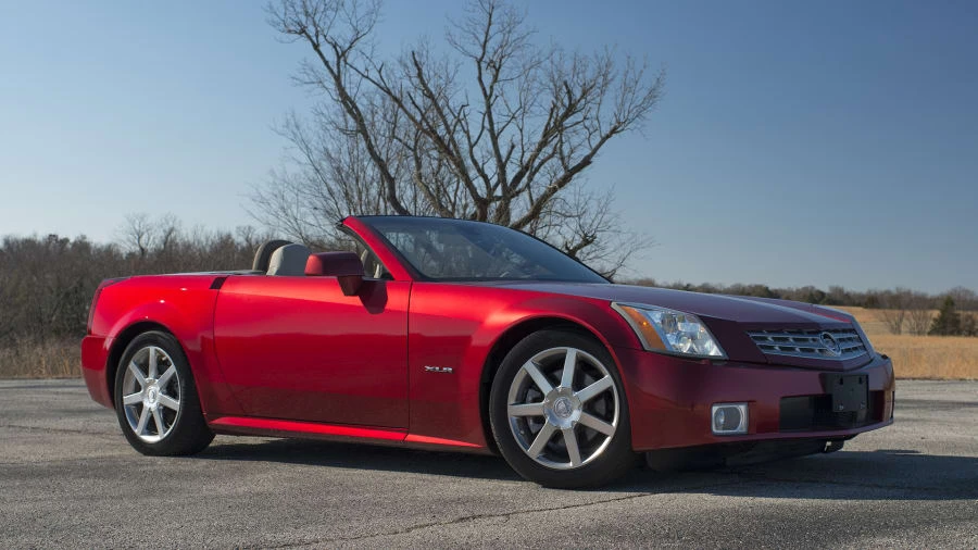 2004 Cadillac XLR - Image 12 of 12