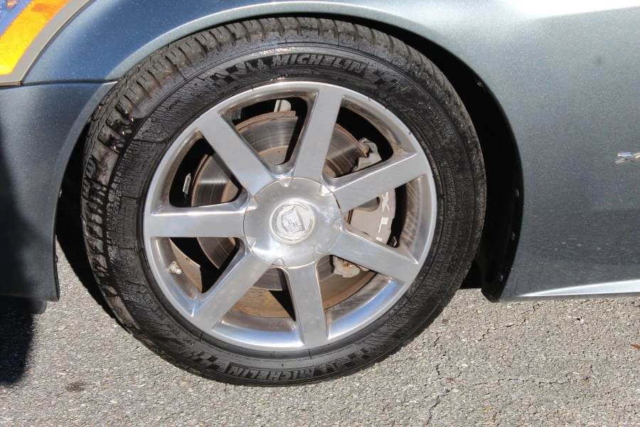 2004 Cadillac XLR - Image 21 of 24