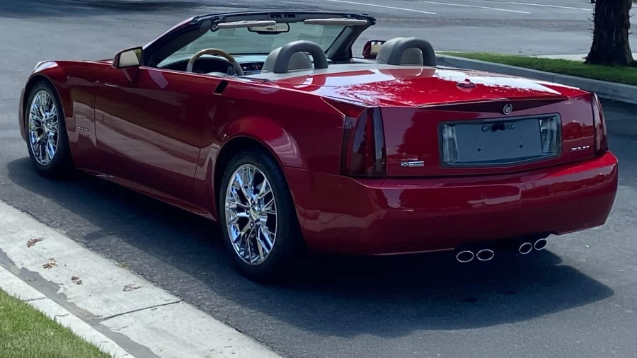2004 Cadillac XLR - Image 7 of 19