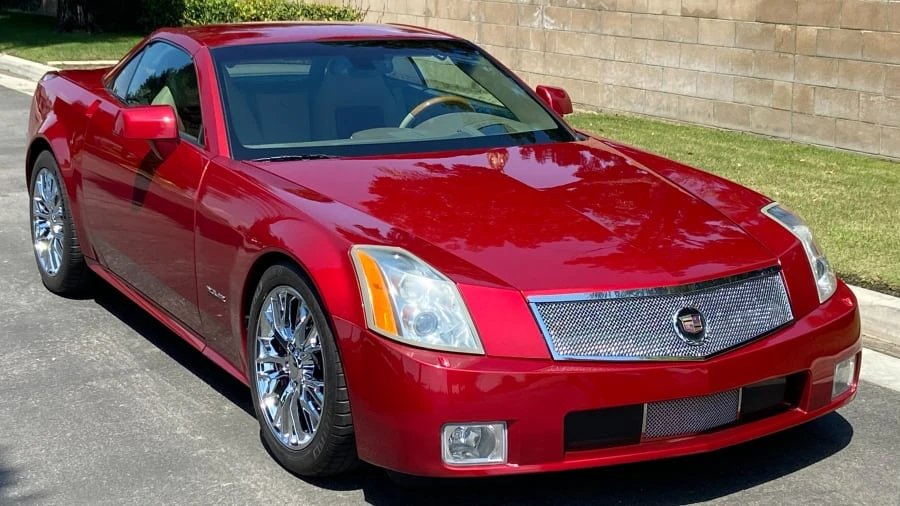 2004 Cadillac XLR - Image 10 of 19