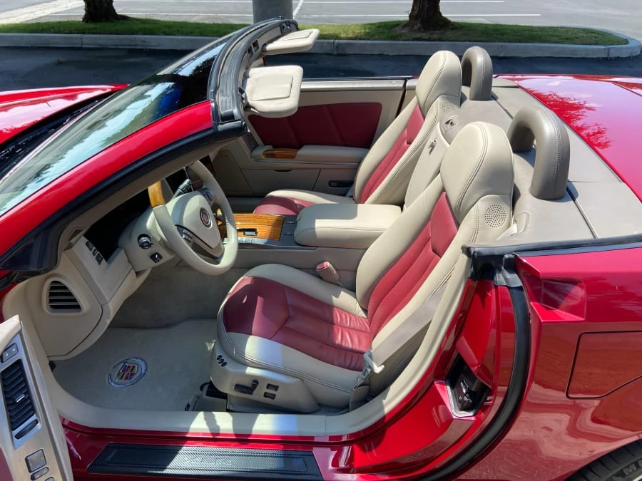 2004 Cadillac XLR - Image 12 of 19