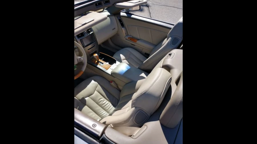 2004 Cadillac XLR - Image 5 of 12