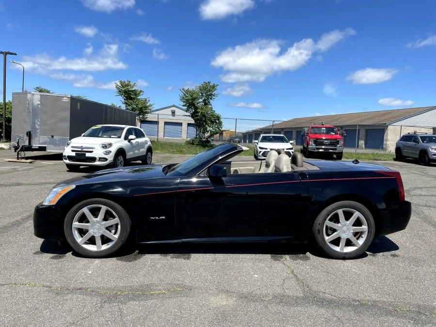 2004 Cadillac XLR - Image 5 of 7