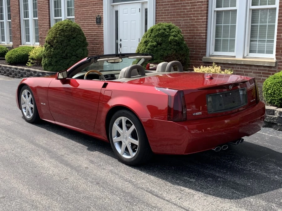 2004 Cadillac XLR - Image 3 of 10