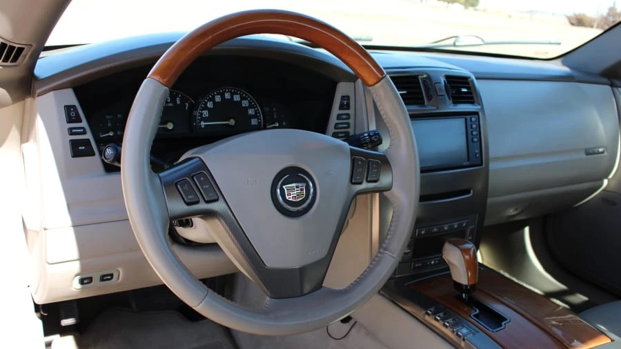 2004 Cadillac XLR - Image 5 of 18