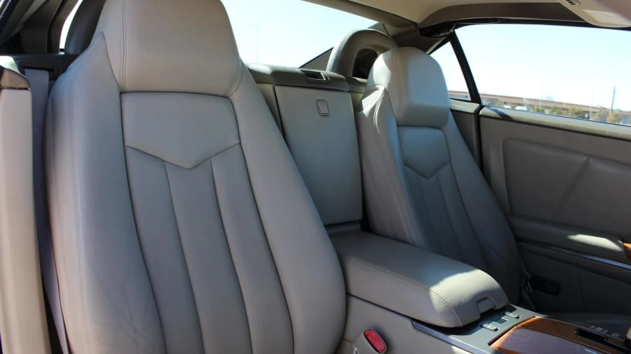 2004 Cadillac XLR - Image 8 of 18
