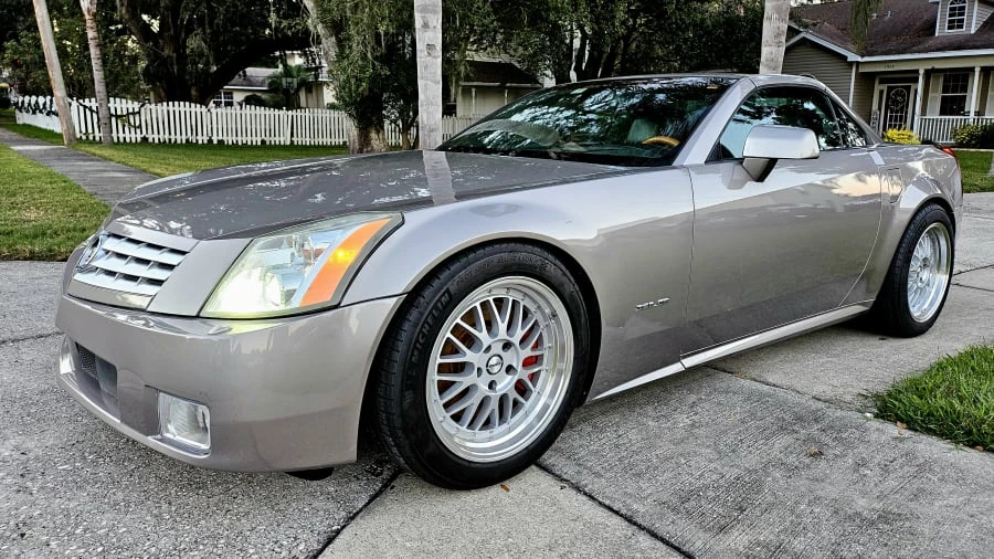 2004 Cadillac XLR - Image 5 of 10