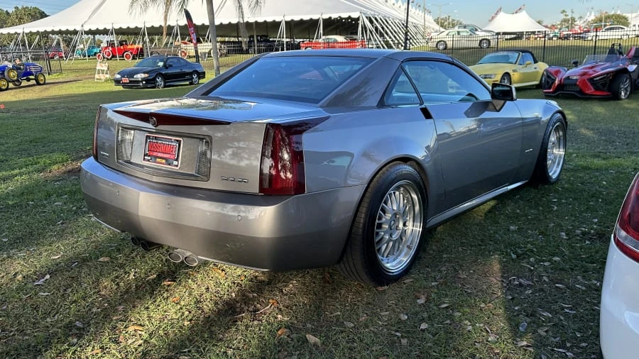 2004 Cadillac XLR - Image 2 of 10