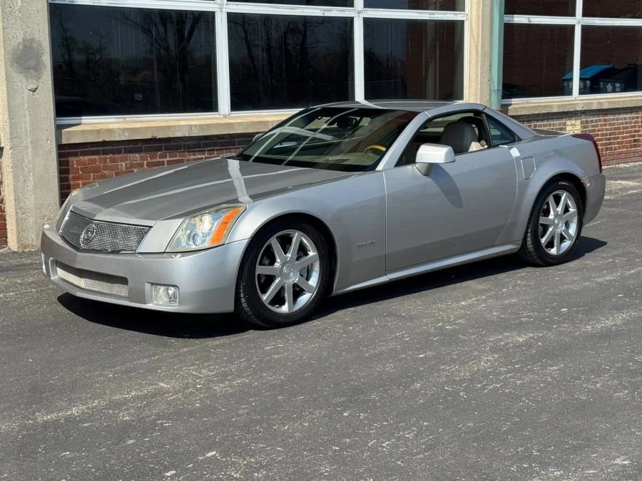 2004 Cadillac XLR - Image 4 of 12