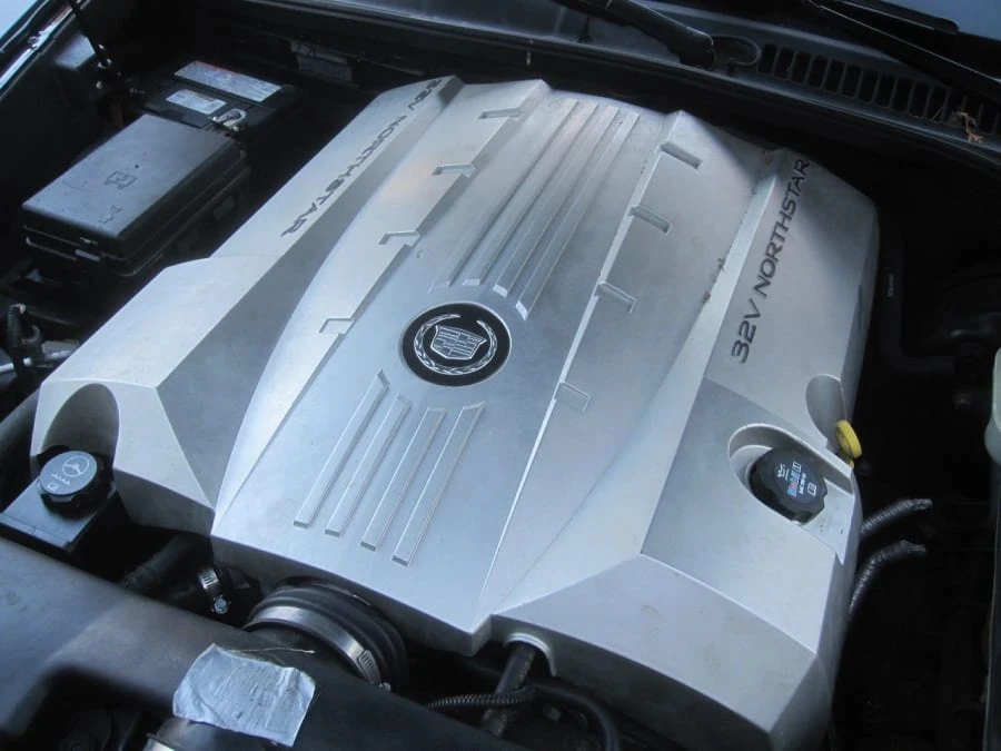 2004 Cadillac XLR - Image 13 of 14
