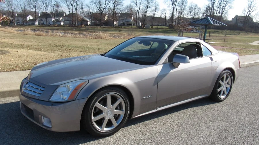 2004 Cadillac XLR - Image 10 of 10
