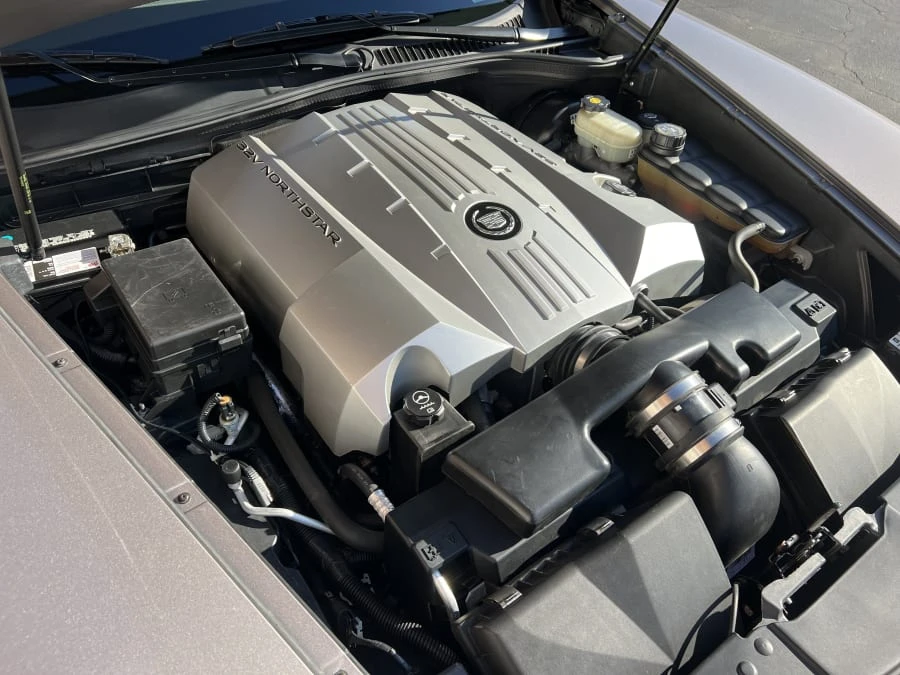 2004 Cadillac XLR - Image 6 of 11