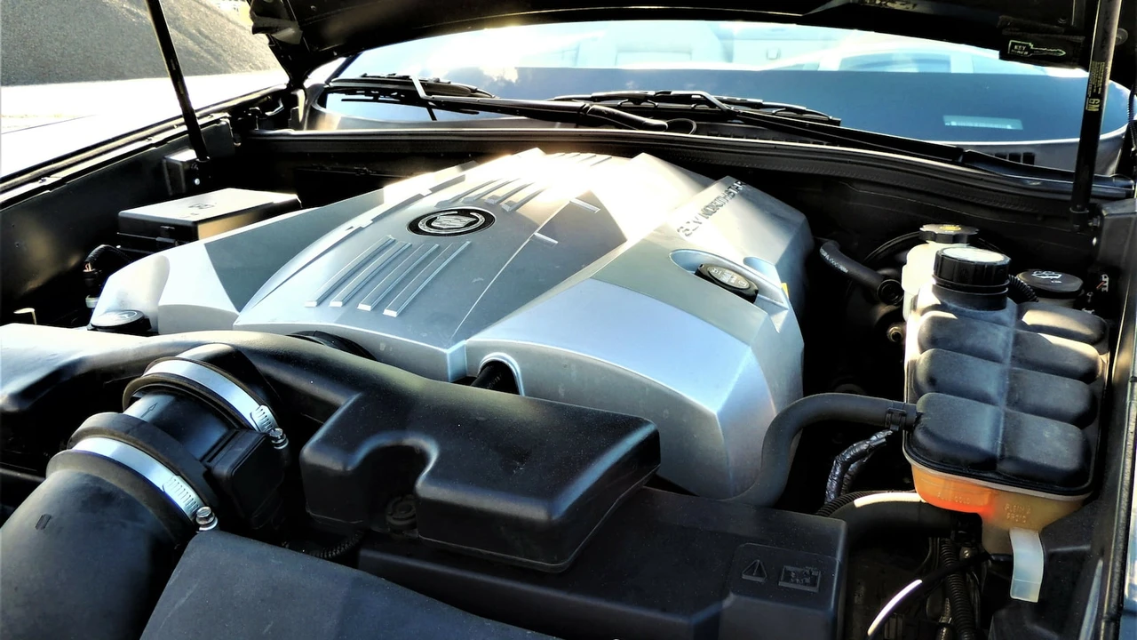 2004 Cadillac XLR - Image 23 of 31