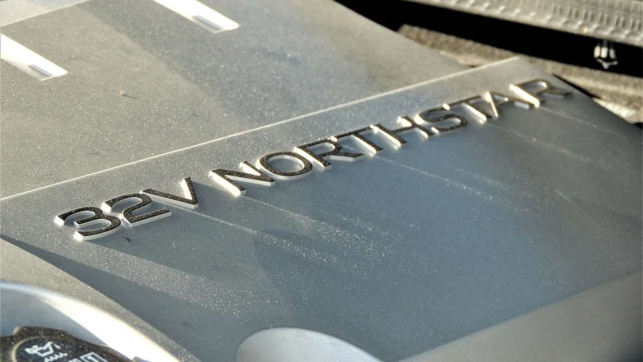 2004 Cadillac XLR - Image 26 of 31