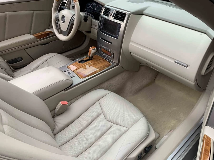 2004 Cadillac XLR - Image 5 of 10