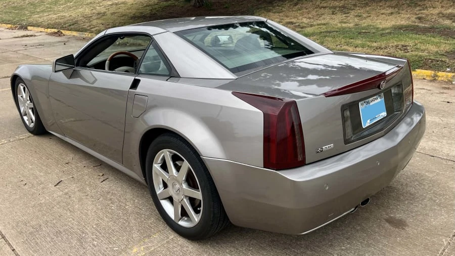 2004 Cadillac XLR - Image 3 of 11