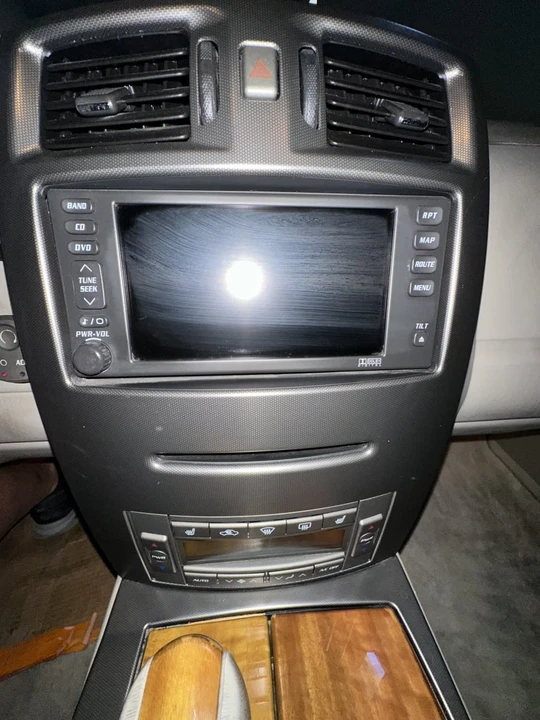2004 Cadillac XLR - Image 11 of 13