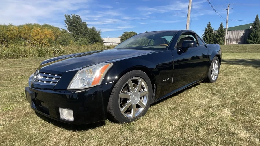 2004 Cadillac XLR - Image 4 of 13