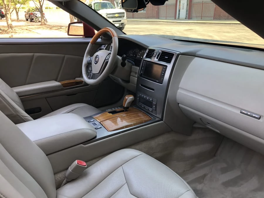 2004 Cadillac XLR - Image 5 of 7