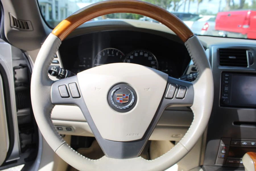 2004 Cadillac XLR - Image 2 of 23
