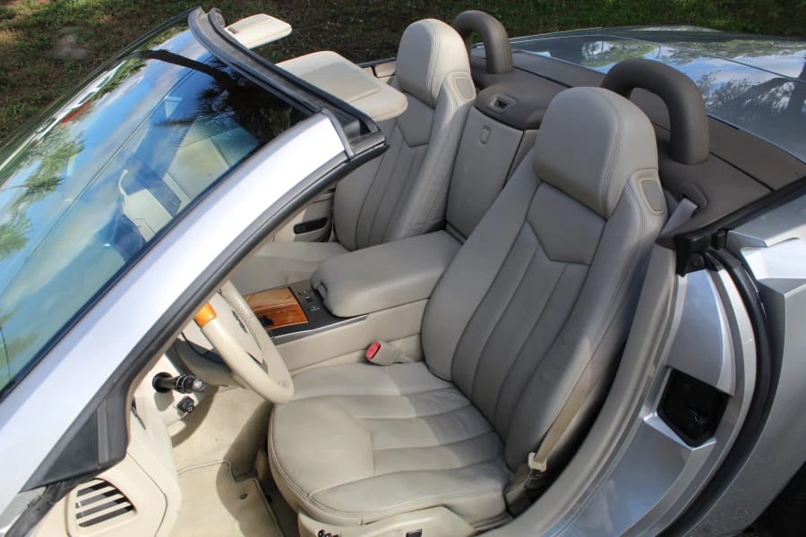 2004 Cadillac XLR - Image 4 of 23