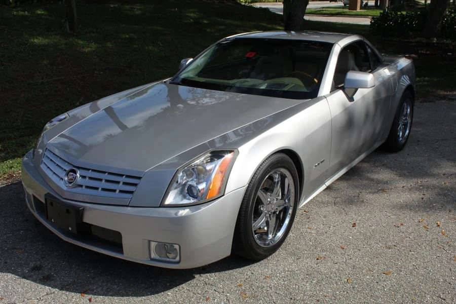 2004 Cadillac XLR - Image 15 of 23