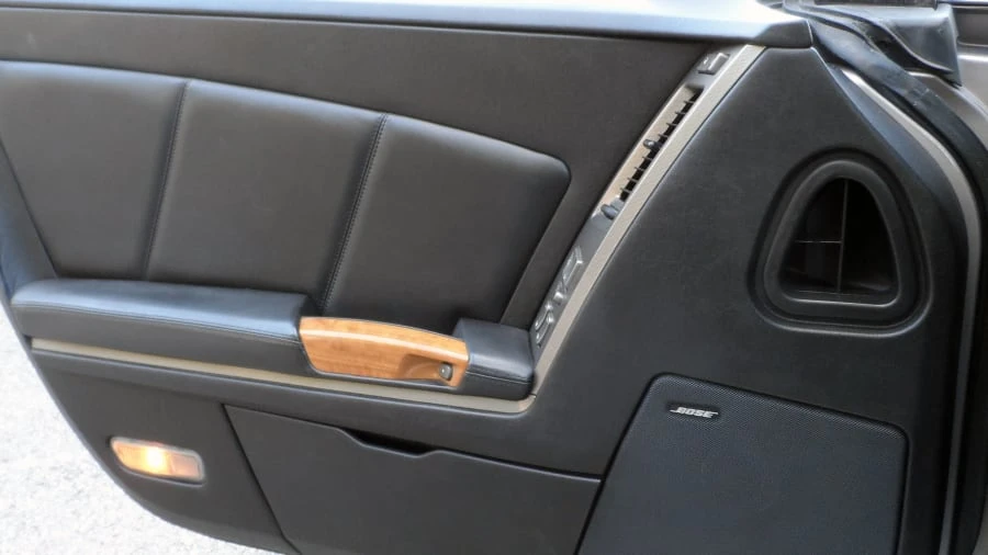 2004 Cadillac XLR - Image 6 of 10