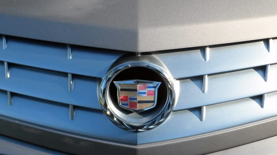 2004 Cadillac XLR - Image 8 of 10