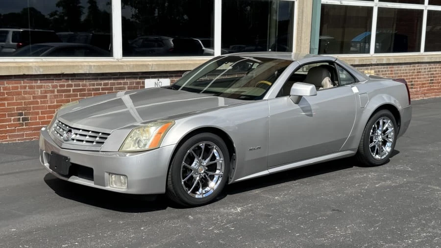 2004 Cadillac XLR - Image 4 of 13