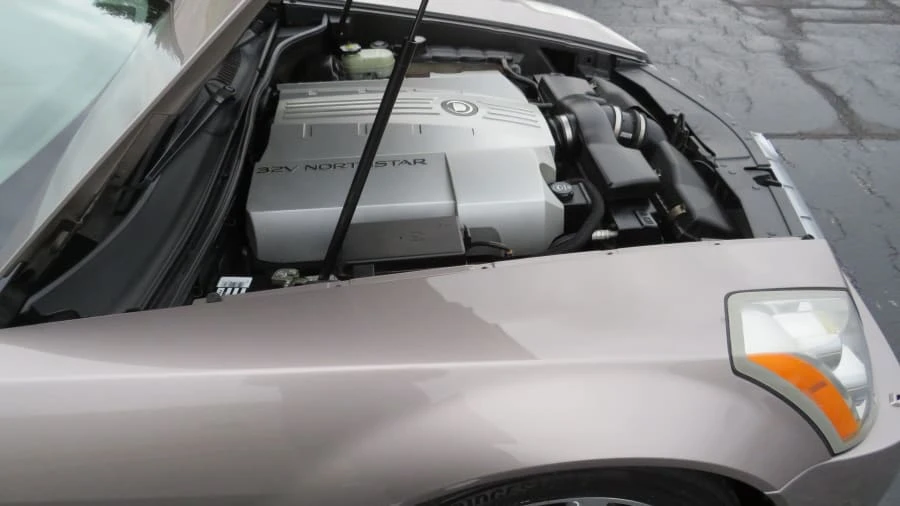 2004 Cadillac XLR - Image 22 of 27