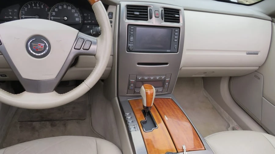 2004 Cadillac XLR - Image 19 of 27