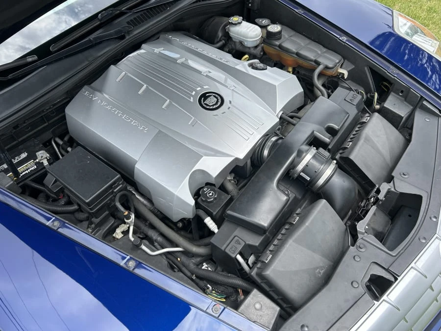 2004 Cadillac XLR - Image 10 of 11