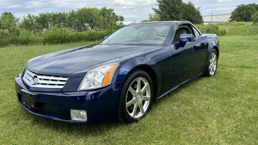 2004 Cadillac XLR - Image 4 of 11
