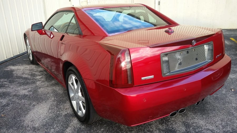 2004 Cadillac XLR - Image 2 of 8