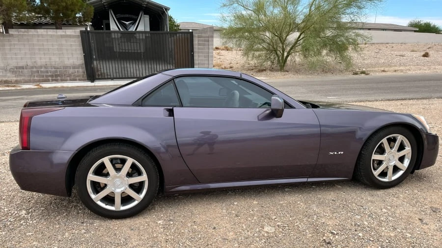 2004 Cadillac XLR - Image 2 of 13