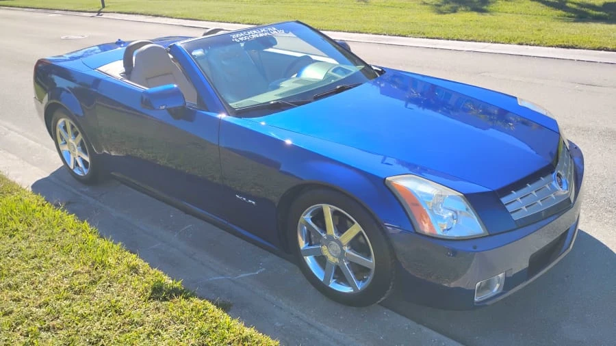 2004 Cadillac XLR - Image 6 of 25