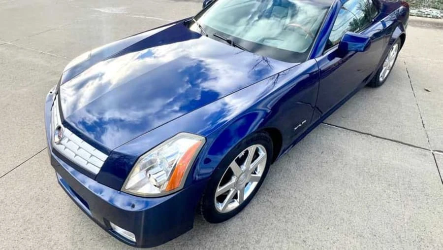2004 Cadillac XLR - Image 18 of 25