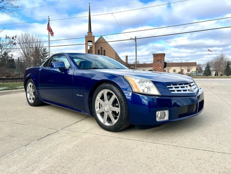 2004 Cadillac XLR - Image 12 of 25