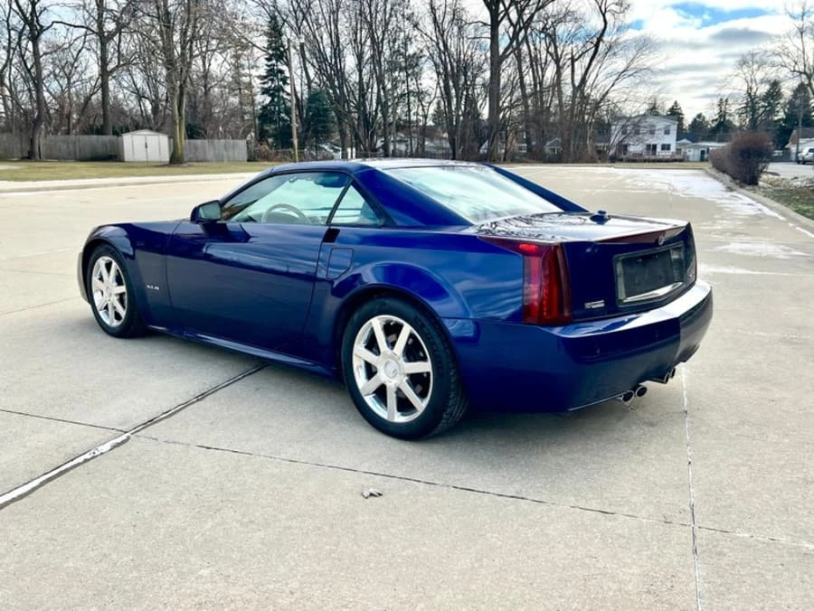 2004 Cadillac XLR - Image 16 of 25
