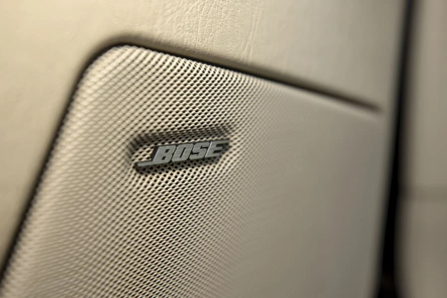2004 Cadillac XLR - Image 23 of 31
