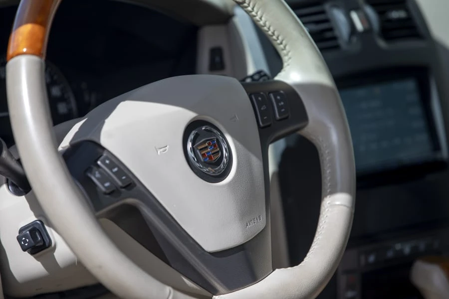 2004 Cadillac XLR - Image 22 of 31