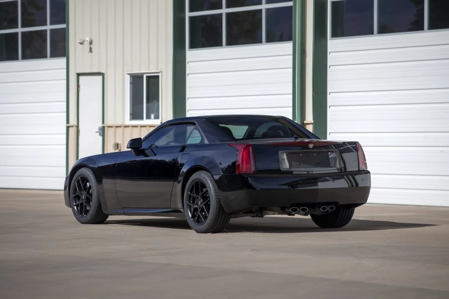 2004 Cadillac XLR - Image 13 of 31
